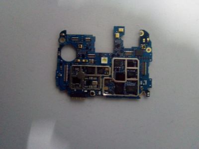 Лот: 11339977. Фото: 1. Samsung GT-I9505 материнская плата... Смартфоны