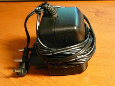 Лот: 106010. Фото: 1. Зарядное уст-во Motorola <PLM4682B... Зарядные устройства, блоки питания, адаптеры сетевые для смартфонов