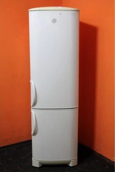 Лот: 12259138. Фото: 1. Холодильник Electrolux ENB 3660... Холодильники, морозильные камеры