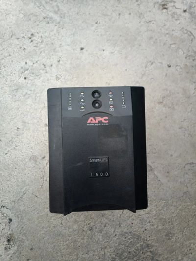Лот: 16088449. Фото: 1. ИБП APC Smart-UPS 1500. ИБП, аккумуляторы для ИБП