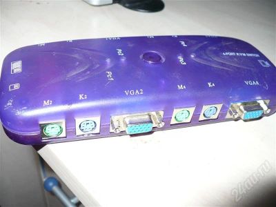 Лот: 442077. Фото: 1. продам свитч на четыре системника... Другое (компьютеры, оргтехника, канцтовары)