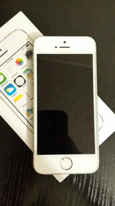Лот: 6922869. Фото: 1. Apple iPhone 5S 16GB LTE. Смартфоны