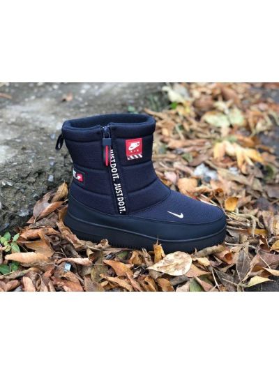 Лот: 16755249. Фото: 1. Сапоги nike. Сапоги