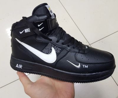 Лот: 16835084. Фото: 1. Кроссовки NIKE Air force зимние... Кеды, кроссовки, слипоны