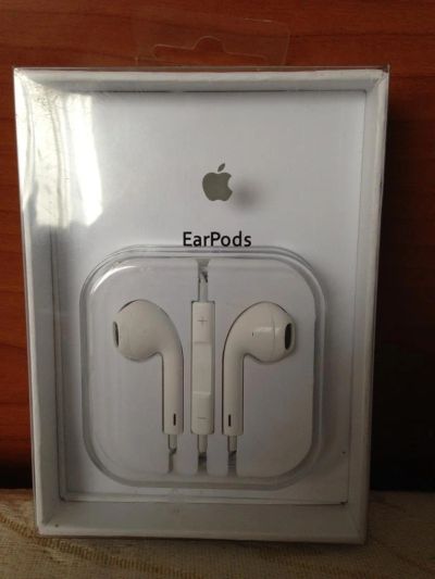 Лот: 3203714. Фото: 1. Earpods. Красноярск
