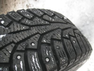 Лот: 15275878. Фото: 1. Резина R15 Nokian Hakkapeliitta... Шины