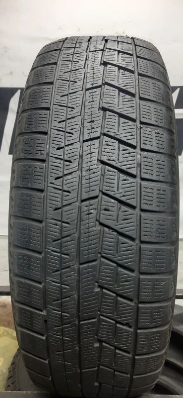 Лот: 19819502. Фото: 1. 205/65R15 94Q Yokohama Ice Guard... Шины