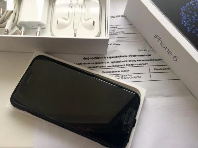 Лот: 9003972. Фото: 1. Продам iPhone 6,16gb,Grei, РСТ... Смартфоны