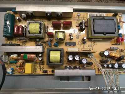 Лот: 15326145. Фото: 1. psu IPB732 tv Izumi TL32H211. Запчасти для телевизоров, видеотехники, аудиотехники