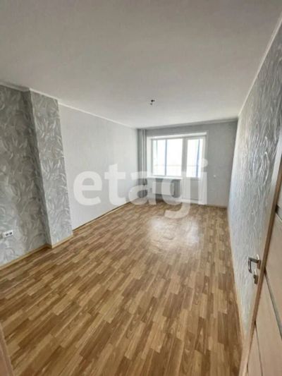 Лот: 25296207. Фото: 1. 3-комн. квартира , Красноярск... Квартиры, студии