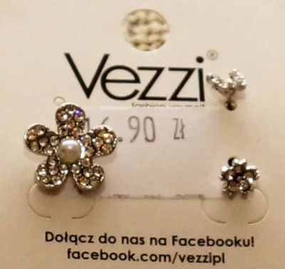 Лот: 13303512. Фото: 1. Серьги-гвоздики из нержавеющей... Серьги, каффы