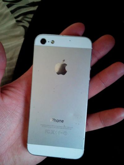 Лот: 5364661. Фото: 1. iPhone 5 white продам. Смартфоны