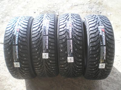 Лот: 4292306. Фото: 1. 205/55/16 Yokohama Ice Guard IG35. Шины