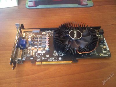 Лот: 2942664. Фото: 1. Radeon 5770. Видеокарты