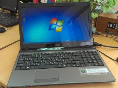 Лот: 12077623. Фото: 1. Acer Aspire 5733Z Core i3 в отличном... Ноутбуки