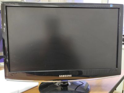 Лот: 15126956. Фото: 1. LCD монитор 20" Samsung 2033SW. ЖК-мониторы