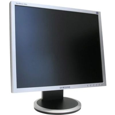 Лот: 5154425. Фото: 1. Монитор 19 Samsung SyncMaster. ЭЛТ-мониторы