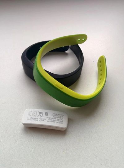 Лот: 6182335. Фото: 1. Sony SmartBand swr10. Фитнес-браслет... Смарт-часы, фитнес-браслеты, аксессуары