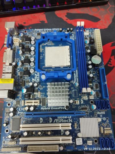 Лот: 19664992. Фото: 1. Мат. плата Asrock 880gm-le полный... Материнские платы