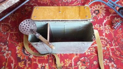 Лот: 15959929. Фото: 1. Ящик-сидушка для зимней рыбалки. Ящики, сумки, коробки и чехлы