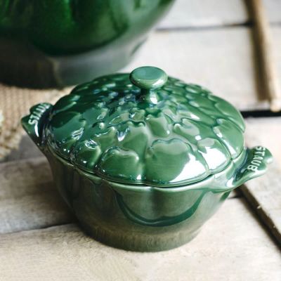 Лот: 24940884. Фото: 1. Кокот Staub Артишок 12,5см, темно-зеленый. Кастрюли