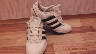 Лот: 3297875. Фото: 1. Продам кроссовки "adidas". Кеды, кроссовки, слипоны