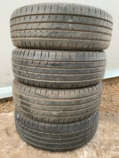 Лот: 16958746. Фото: 1. Dunlop Enasave RV504, 215/60 R16... Шины