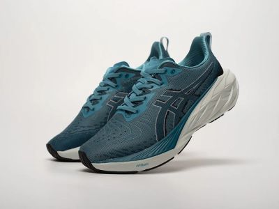 Лот: 24974752. Фото: 1. Кроссовки Asics Novablast 4. Кеды, кроссовки, слипоны