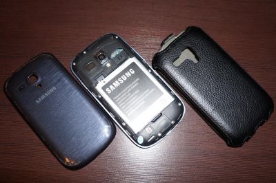 Лот: 3145232. Фото: 1. Samsung Galaxy s3 синий (новый... Кнопочные мобильные телефоны