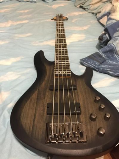 Лот: 6783066. Фото: 1. Schecter C-5 Custom бас гитара... Гитары