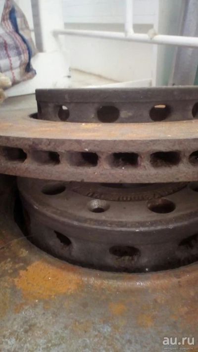 Лот: 8210339. Фото: 1. Тормозные диски Audi A4 B6 2002. Тормозная система