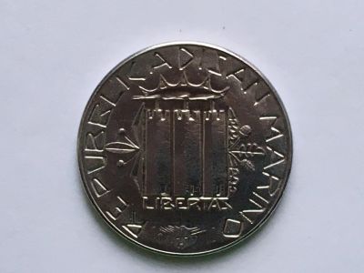 Лот: 12744177. Фото: 1. Сан Марино, 100 лир. 1985 год... Европа