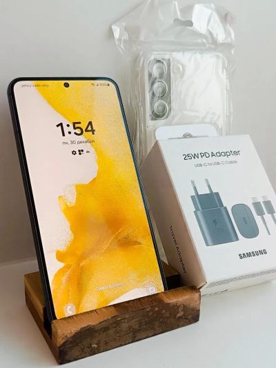Лот: 24883459. Фото: 1. Samsung Galaxy S22, 8/128Gb, Phantom... Смартфоны