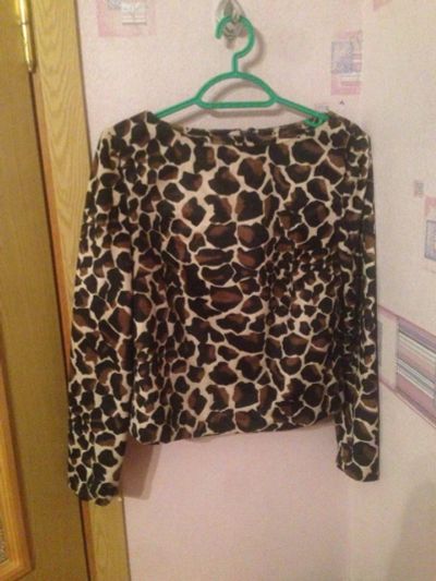 Лот: 9055593. Фото: 1. Кофта hand-made 46, мягкая как... Свитеры, толстовки, худи
