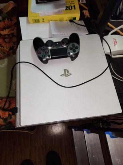 Лот: 19295658. Фото: 1. PlayStation 4 pro. Игровые приставки, консоли