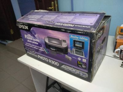 Лот: 15593649. Фото: 1. Epson r300 (новый!). Струйные принтеры