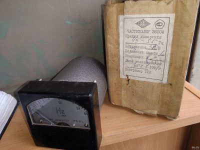 Лот: 15660128. Фото: 1. Частотомер 45-50 Гц Э8004... 80... Контрольно-измерительное оборудование