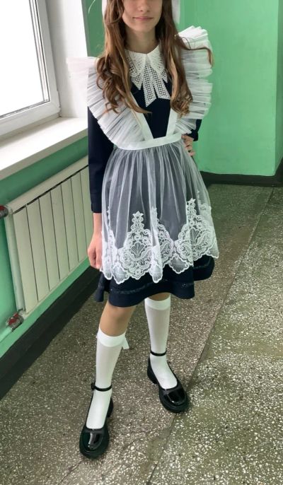 Лот: 25888504. Фото: 1. Школьная форма платье фартук воротничок. Школьная форма