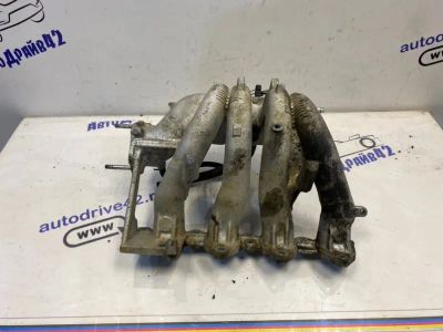 Лот: 21710847. Фото: 1. коллектор впускной Toyota Avensis... Двигатель и элементы двигателя