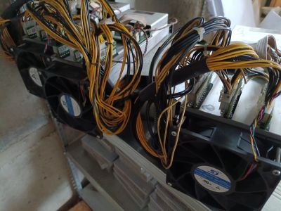 Лот: 20508975. Фото: 1. Asic antminer s9. Майнинг фермы, товары для майнинга
