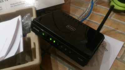 Лот: 6586781. Фото: 1. D-Link dir-300. Маршрутизаторы (роутеры)