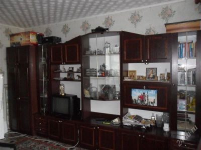 Лот: 1693915. Фото: 1. стенка для зала 4 метра. срочно... Гостиные, стенки, горки