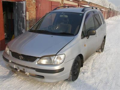Лот: 737436. Фото: 1. Toyota Corolla Spacio 1997. Автомобили