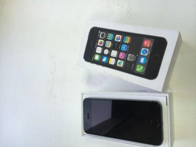 Лот: 4515444. Фото: 1. Продам iPhone 5s 16gb space grey... Смартфоны