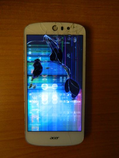 Лот: 11663581. Фото: 1. Смартфон Acer Liquid z530 белый... Смартфоны