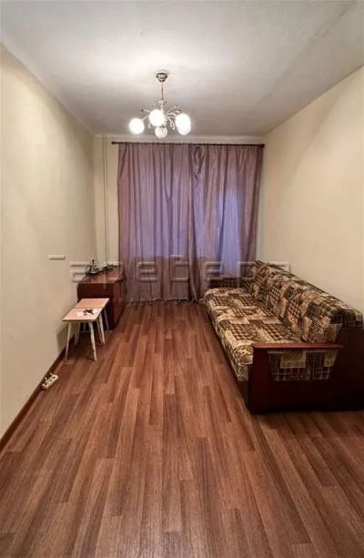 Лот: 20747756. Фото: 1. 1-комнатная квартира на ул. Декабристов... Квартиры, студии