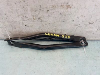 Лот: 24004840. Фото: 1. крепление подрамника Renault Logan... Двигатель и элементы двигателя