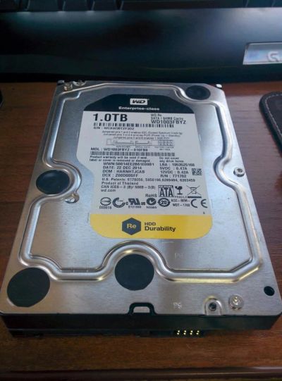 Лот: 9075307. Фото: 1. Надежный, высокоскоростной жесткий... Жёсткие диски (HDD)