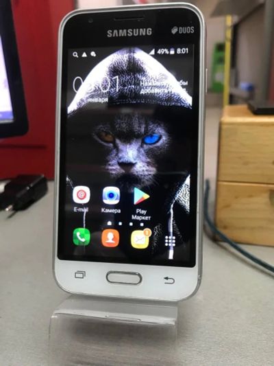 Лот: 15804993. Фото: 1. Смартфон Samsung J1 mini Duos. Смартфоны