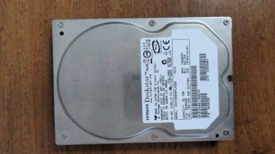 Лот: 25711107. Фото: 1. Жесткий диск 3.5" Hitachi 82.3... Жёсткие диски (HDD)